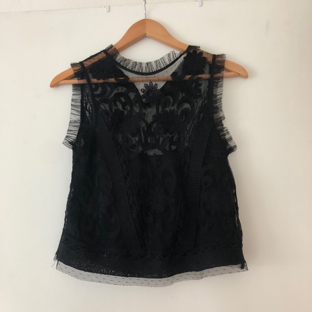 Zara Lace sleeveless top S